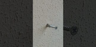 💯🔥How can you easily hammeren a wall plug! #shorts #tips #lifehack